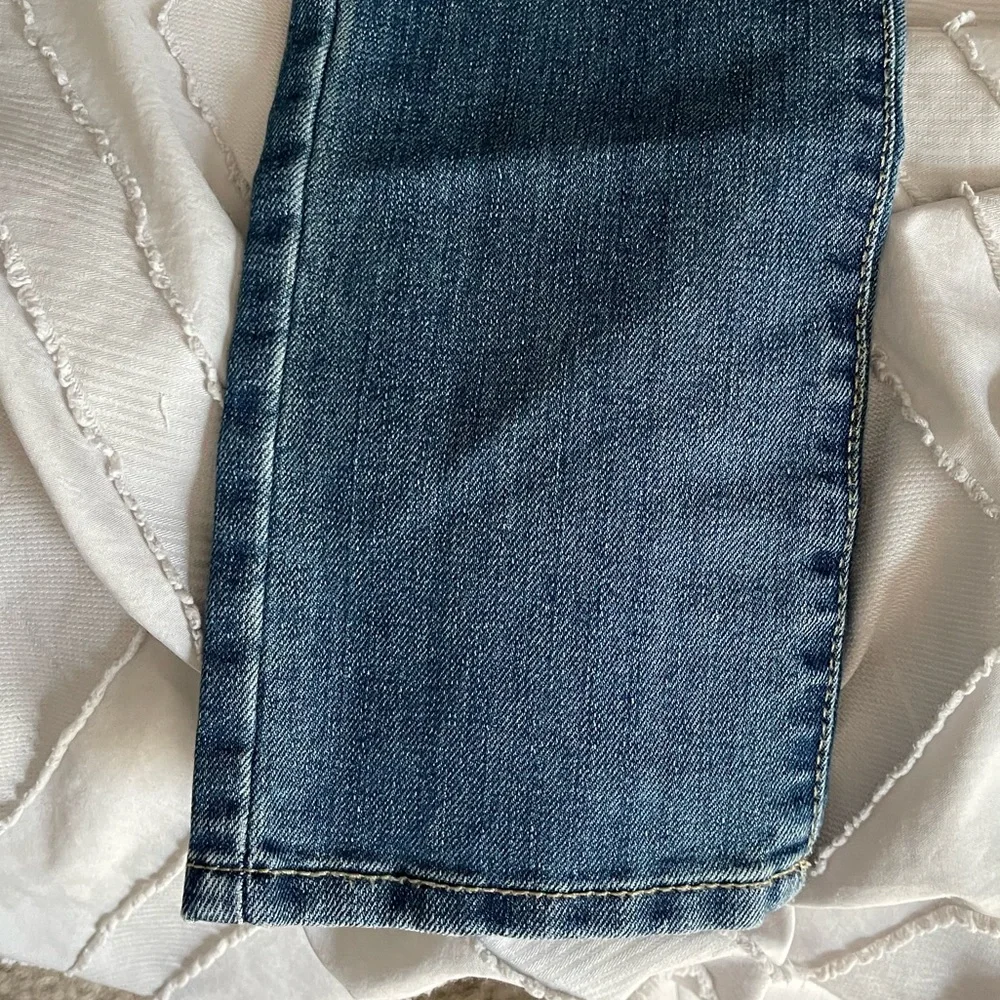 Children’s Place Boys youth medium wash Jeans youth size 10
